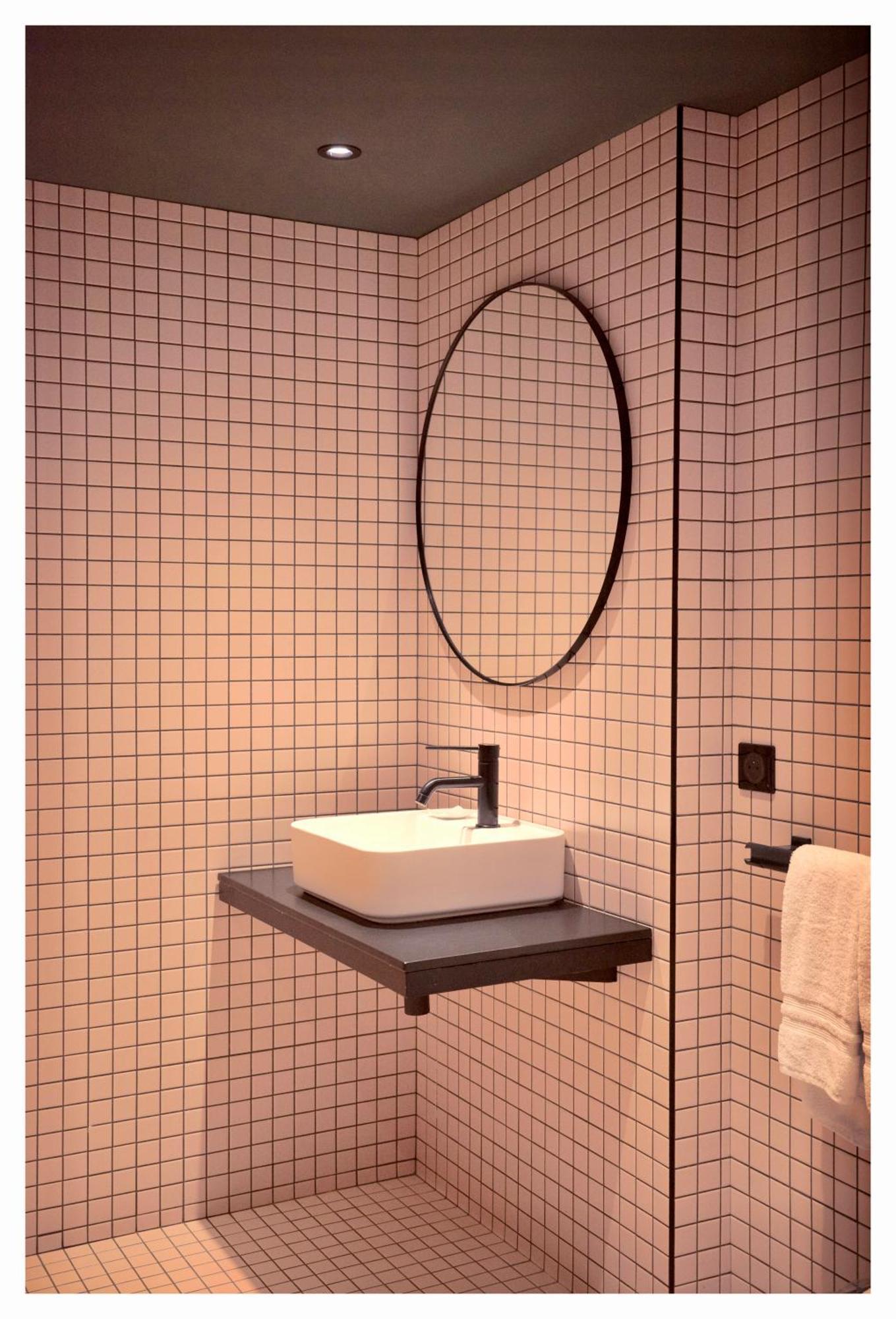 Le Versailles Hotel 3*
