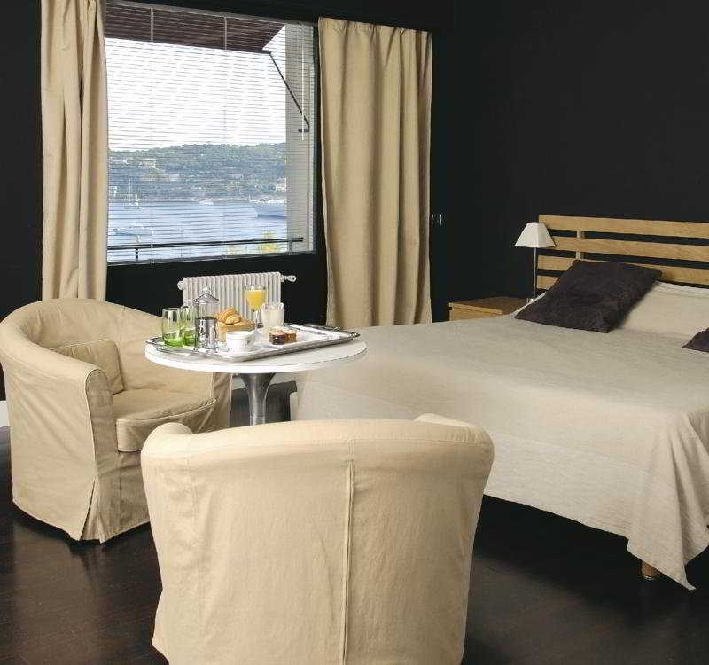 Hotel Le Versailles